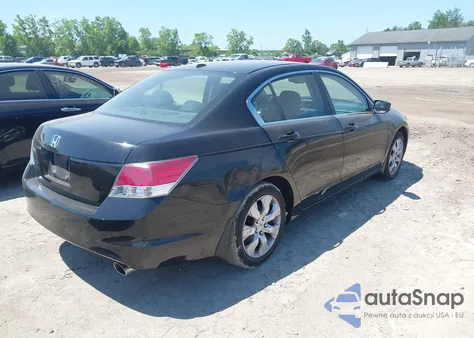 2010 Honda Accord 2.4 Ex-L z USA, uszkodzony, nr VIN 1HGCP2F85AA195236
